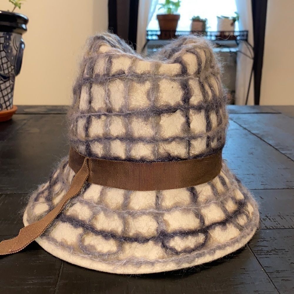 Vintage Chapeaux Louise Great Quality Bucket Union Made Hat 40’s 50’s﻿﻿﻿
